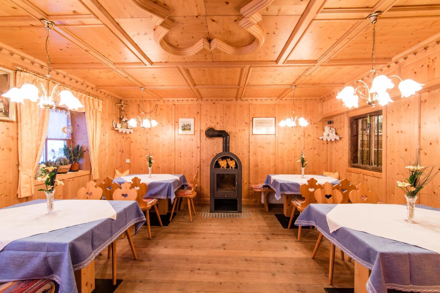Speckstube Eggerhof Villa Braies  Exterior photo